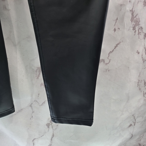 Freddy Pant Womens 8 Medium Black WR UP Booty Lifting Legging Skinny Leather - Picture 4 of 13